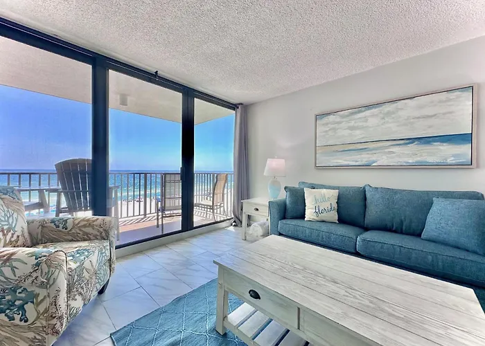 Pelican Walk 509